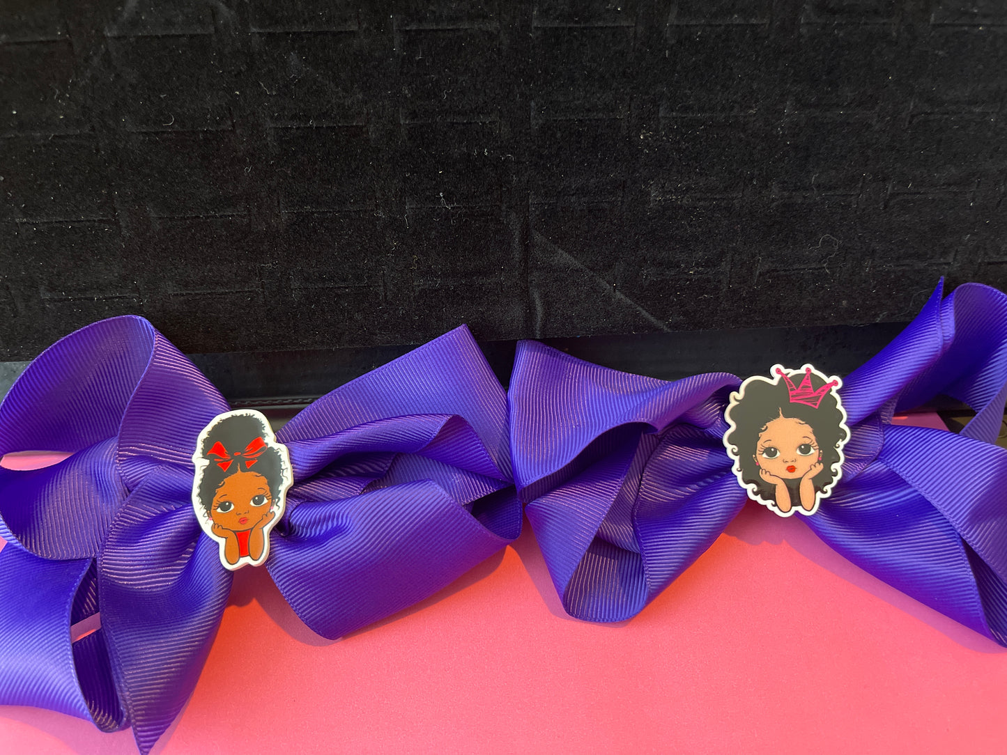 Girls hair bows - African American little girls